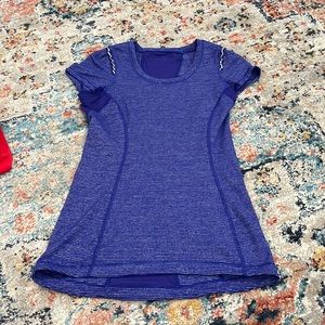 Dark blue lululemon swiftly tech tee
